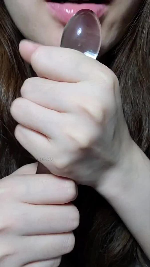 闵儿-母子剧情 黑丝包臀链条裤自拍在线观看